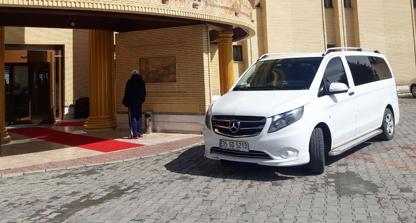 Mercedes Vito  VIP